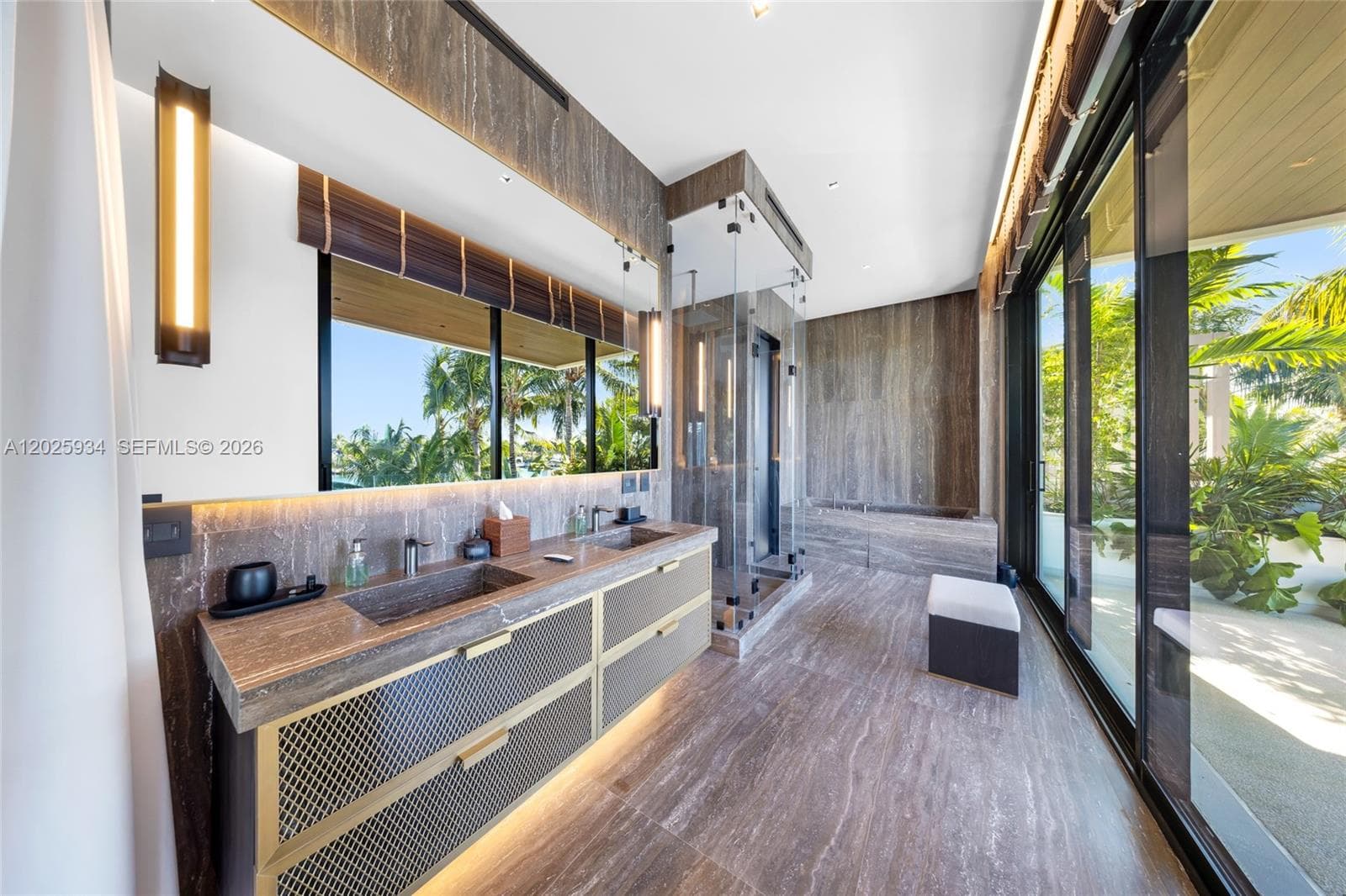200 W Rivo Alto Dr, Miami Beach FL 33139 — 43