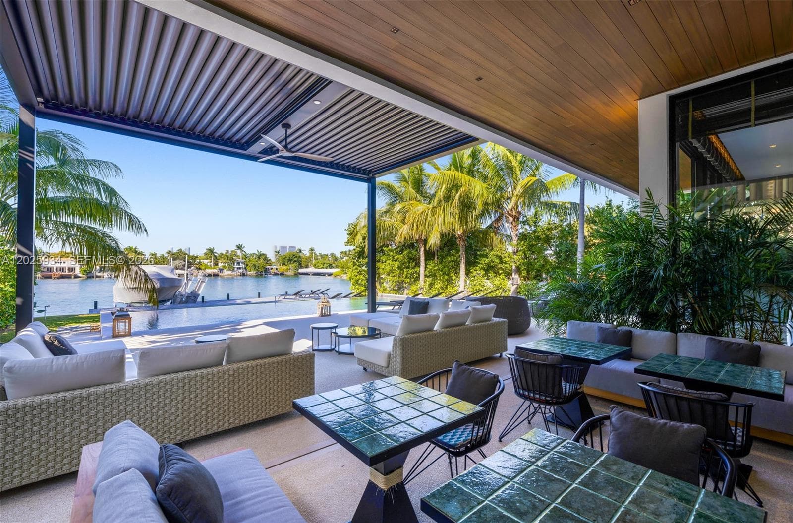 200 W Rivo Alto Dr, Miami Beach FL 33139 — 7