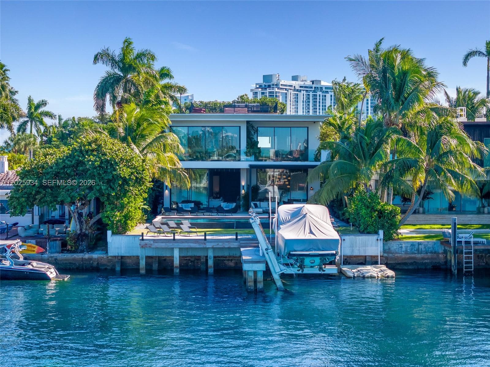 200 W Rivo Alto Dr, Miami Beach FL 33139 — 71