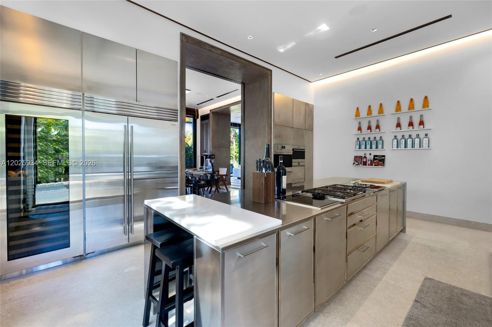 200 W Rivo Alto Dr, Miami Beach FL 33139 — 30