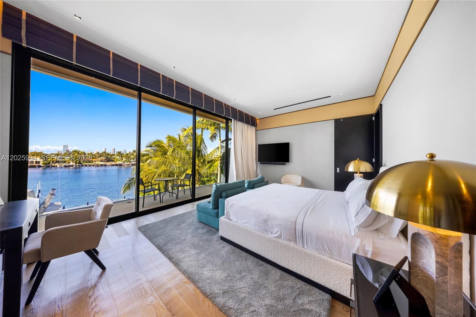 200 W Rivo Alto Dr, Miami Beach FL 33139 — 39