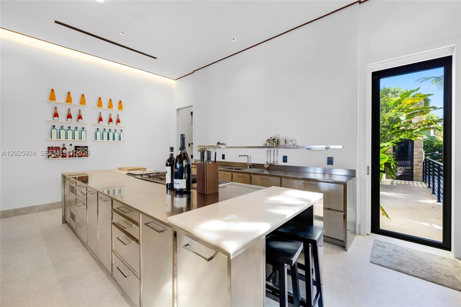 200 W Rivo Alto Dr, Miami Beach FL 33139 — 29