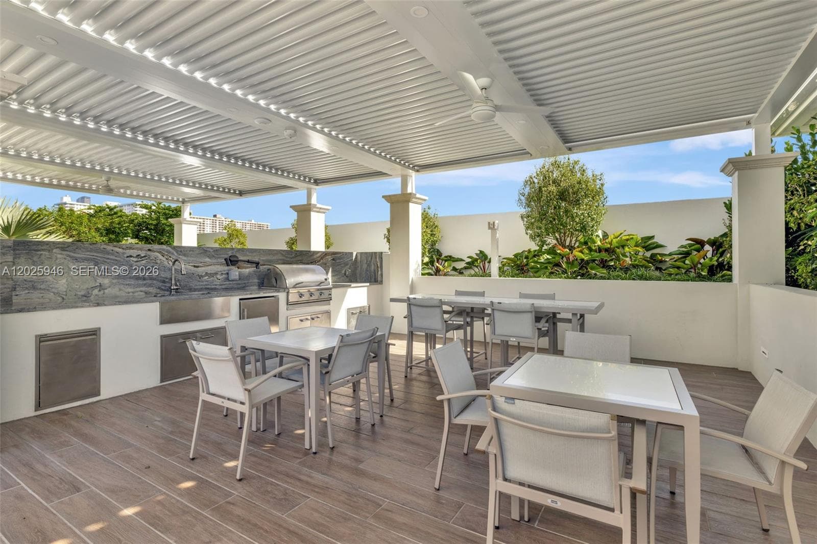 2600 Island Blvd # 1202, Aventura FL 33160 — 52