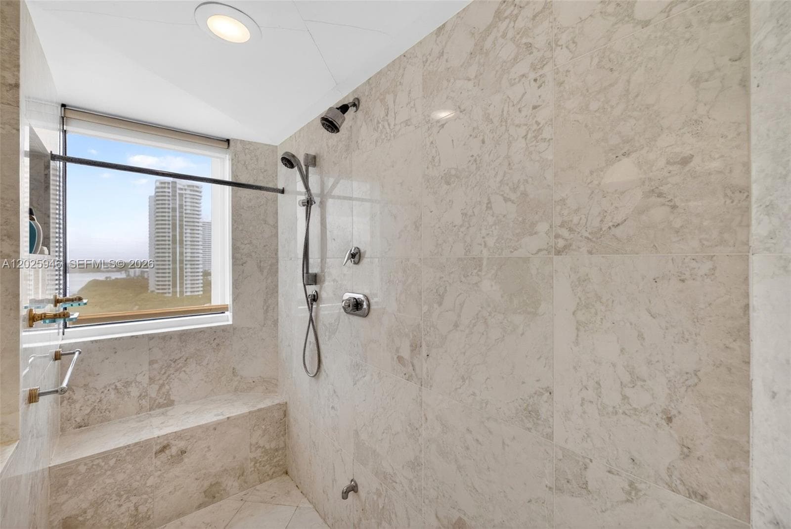 2600 Island Blvd # 1202, Aventura FL 33160 — 32