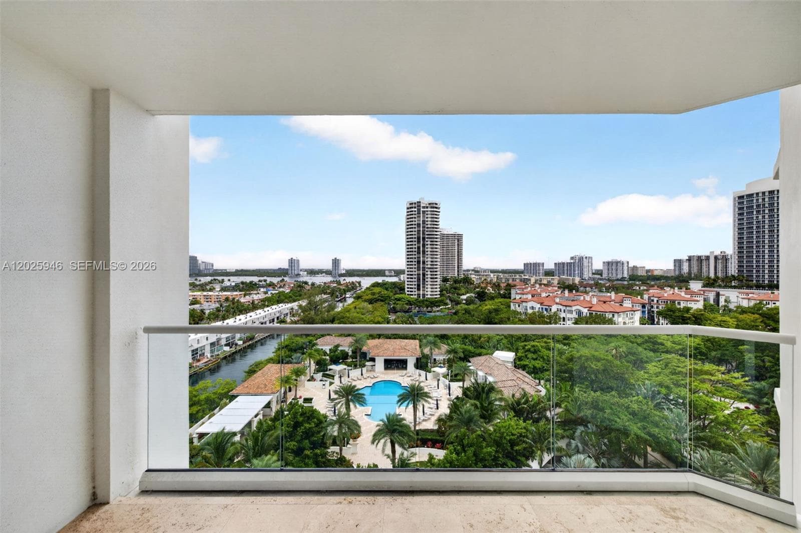 2600 Island Blvd # 1202, Aventura FL 33160 — 38