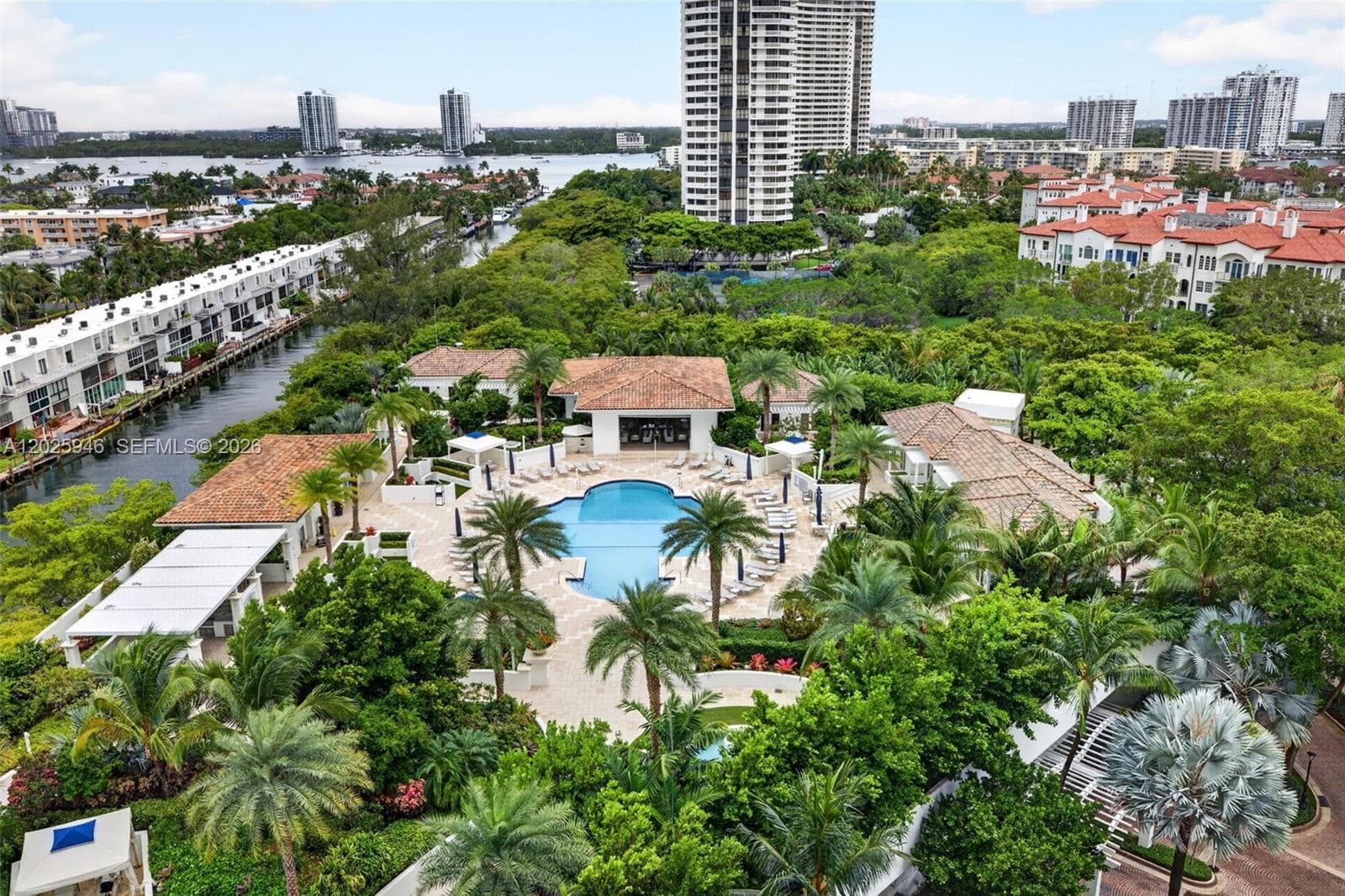 2600 Island Blvd # 1202, Aventura FL 33160 — 37
