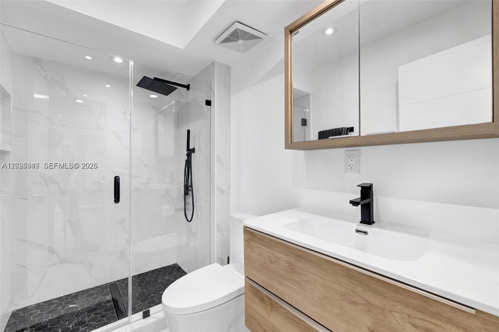 100 Bayview Dr # 503, Sunny Isles Beach FL 33160 — 14
