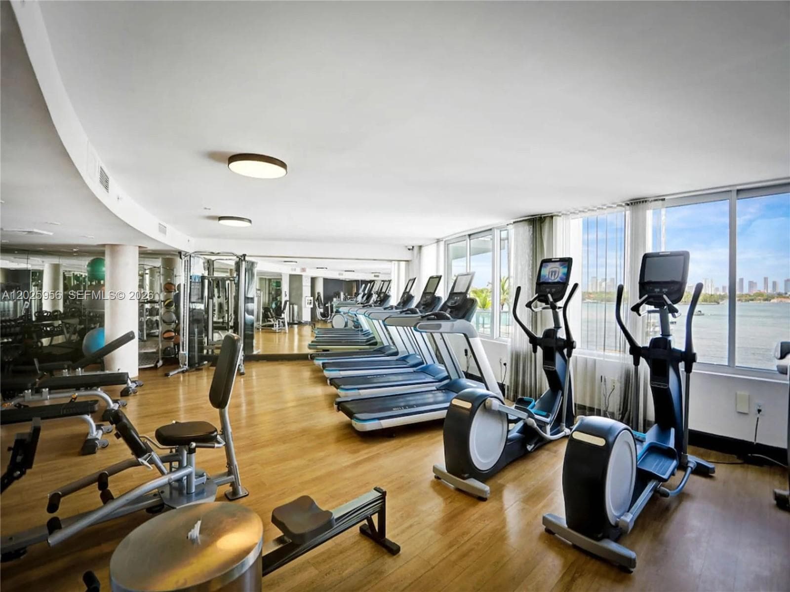 1100 West Ave # 427, Miami Beach FL 33139 — 13