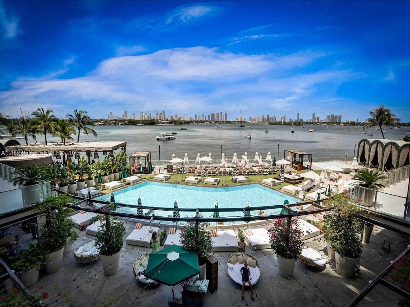 1100 West Ave # 427, Miami Beach FL 33139 — 15