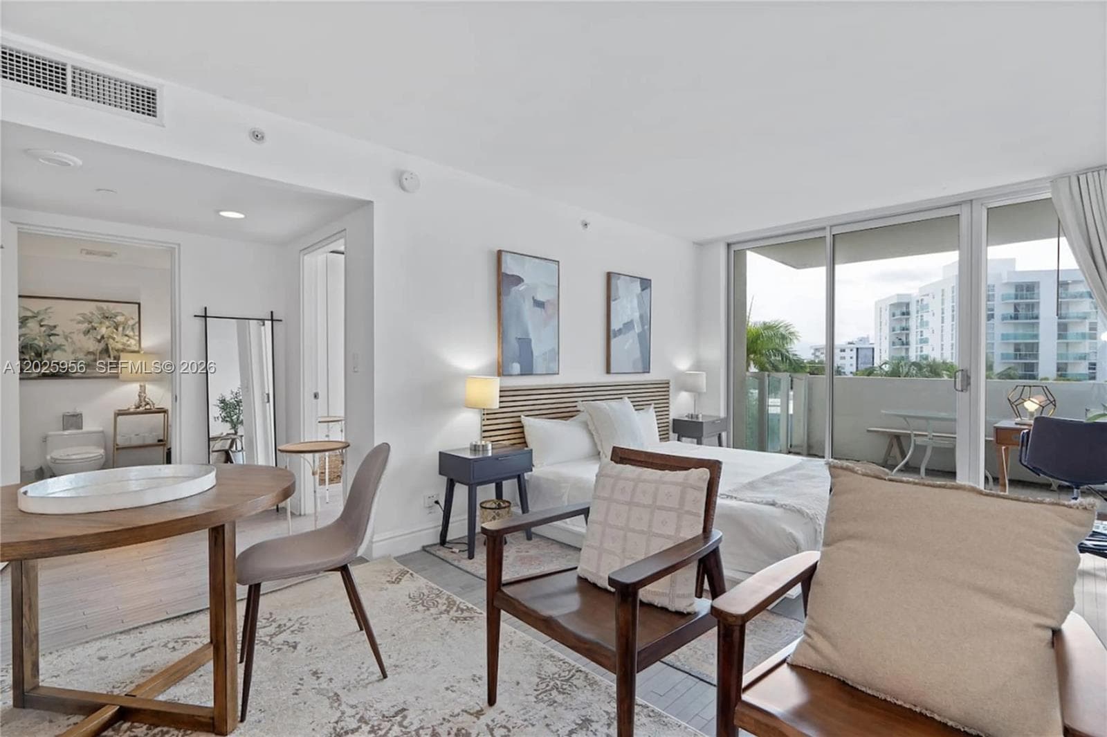 1100 West Ave # 427, Miami Beach FL 33139 — 11
