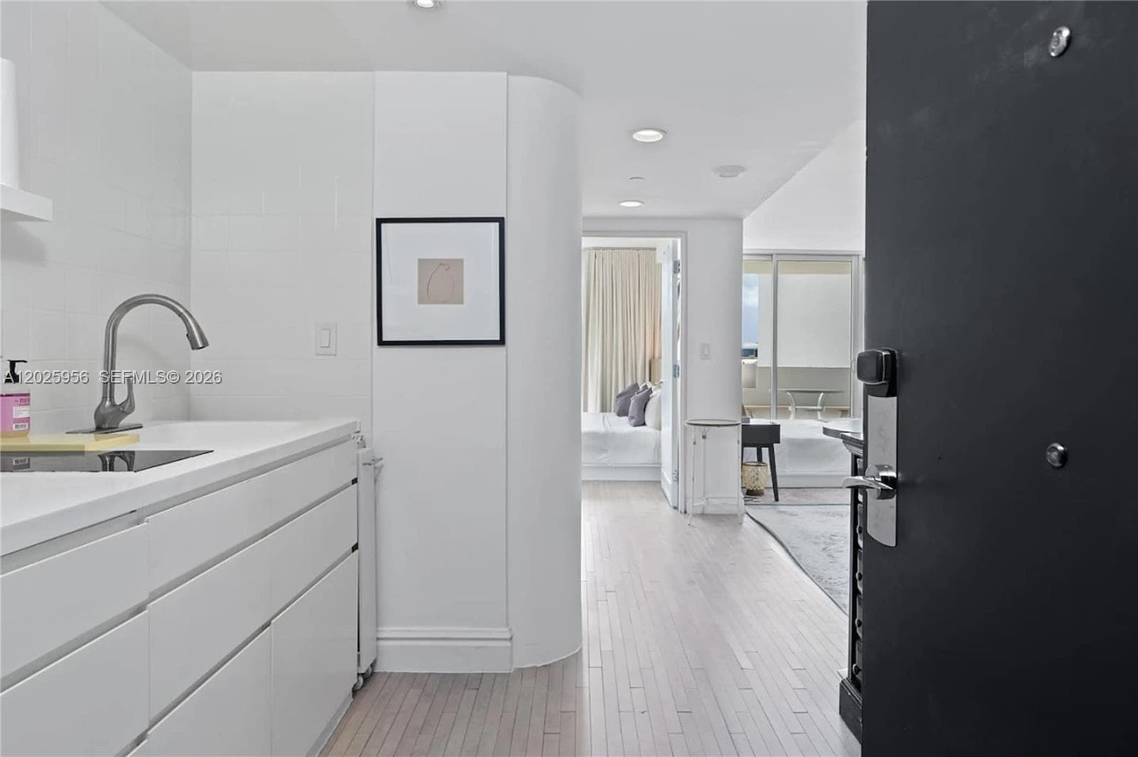 1100 West Ave # 427, Miami Beach FL 33139 — 8