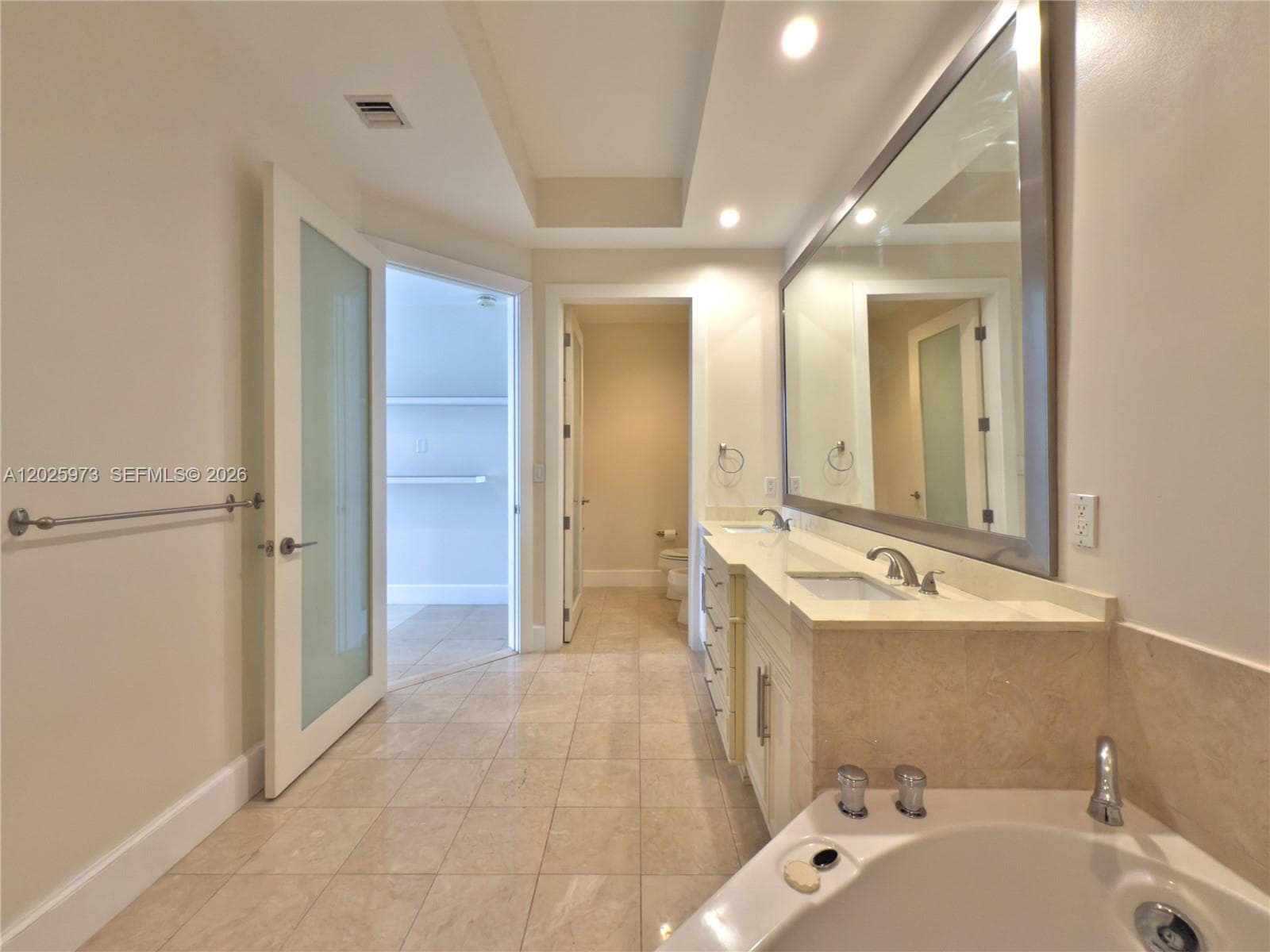 848 Brickell Key Dr # 306, Miami FL 33131 — 17