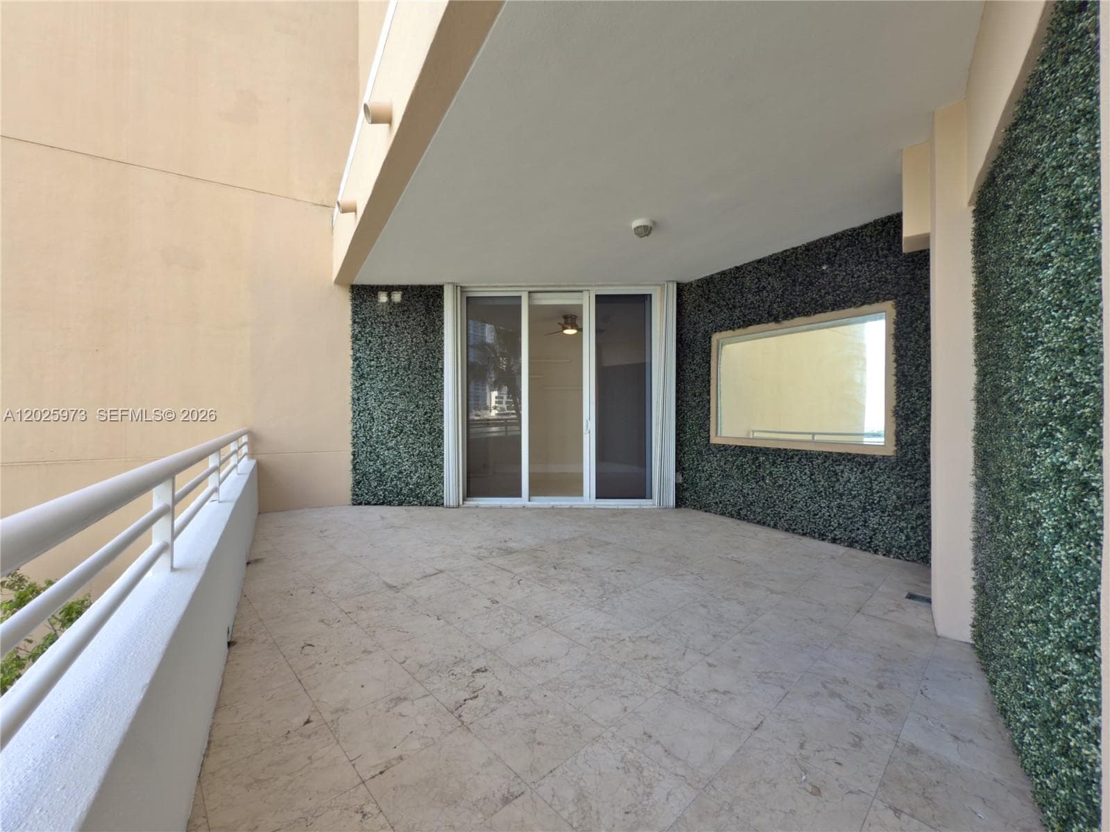 848 Brickell Key Dr # 306, Miami FL 33131 — 11