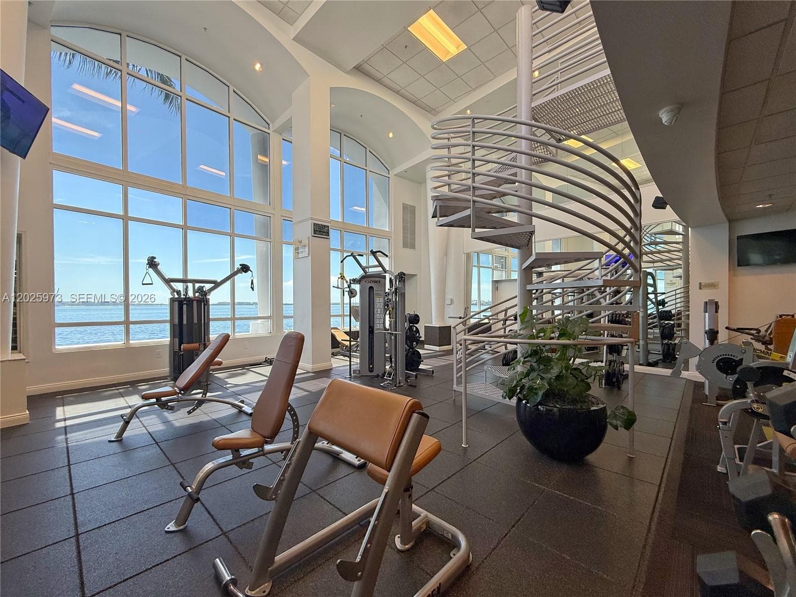 848 Brickell Key Dr # 306, Miami FL 33131 — 35