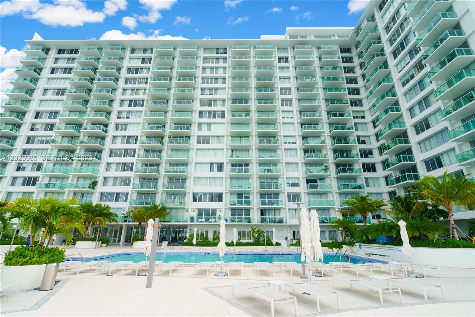 1000 West Ave, Miami Beach FL 33139 — 23