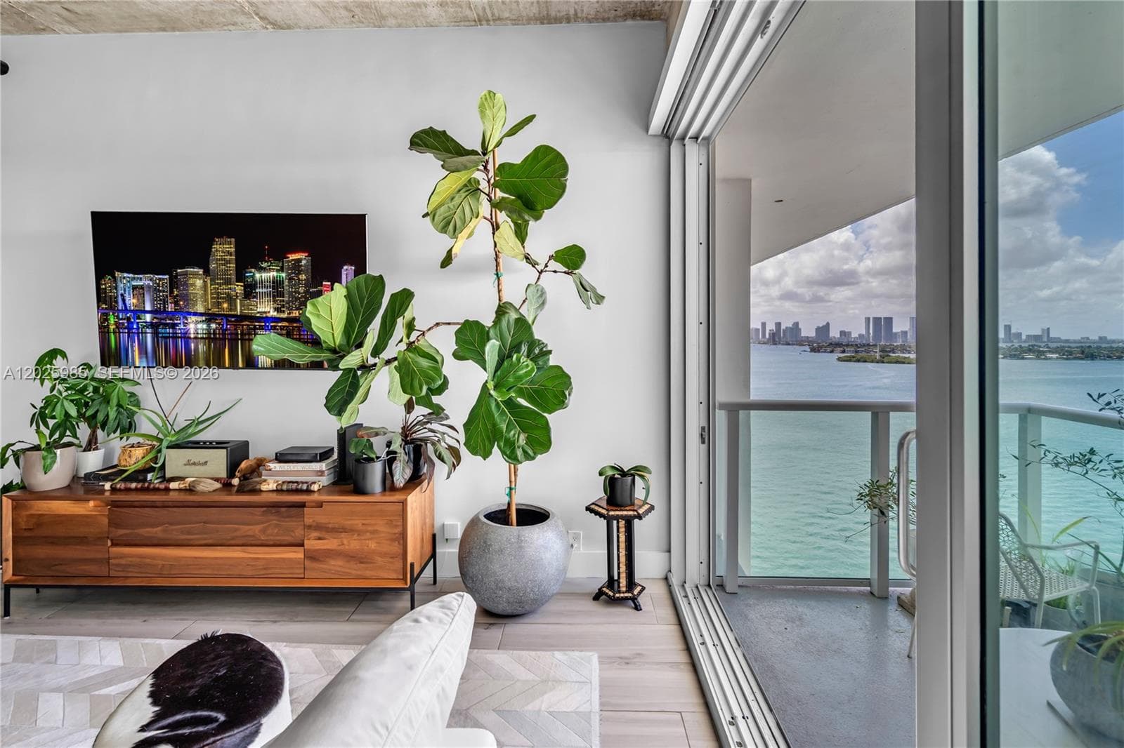 1000 West Ave, Miami Beach FL 33139 — 6