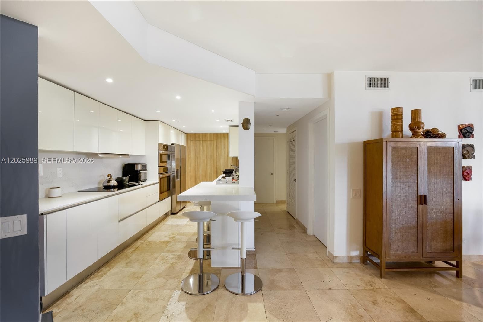 701 Brickell Key Blvd # 512, Miami FL 33131 — 3
