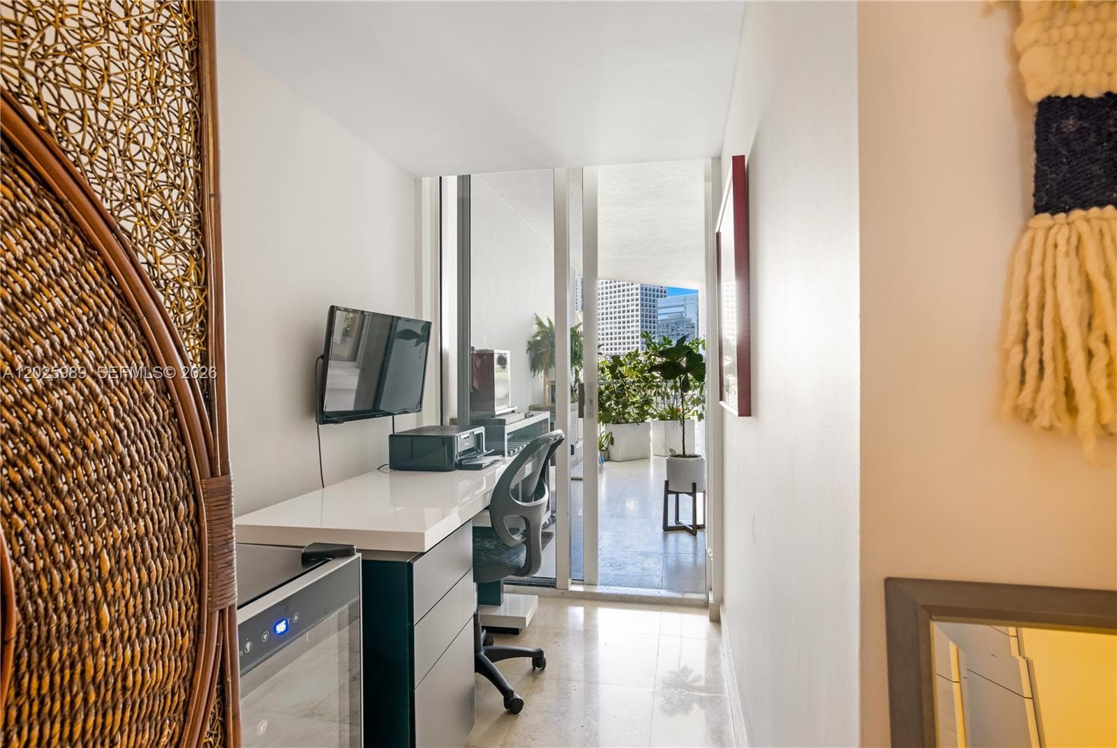 701 Brickell Key Blvd # 512, Miami FL 33131 — 11