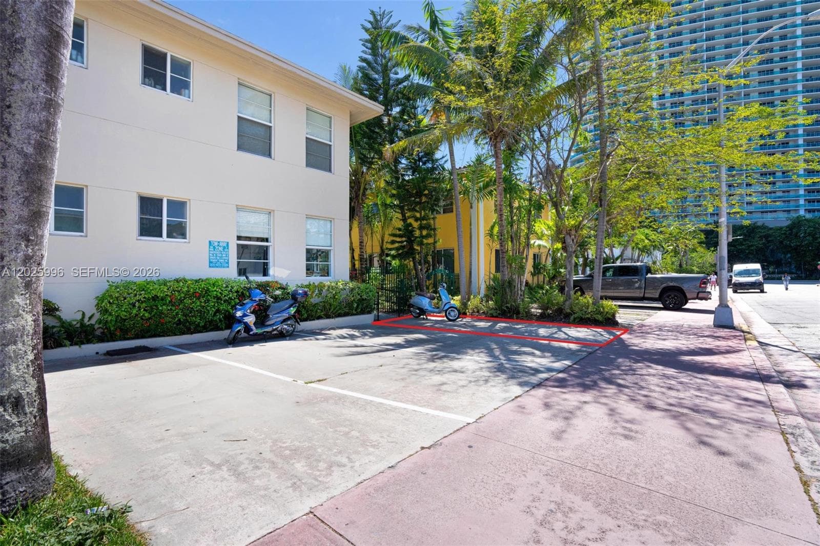1460 E West Ave, Miami Beach FL 33139 — 7