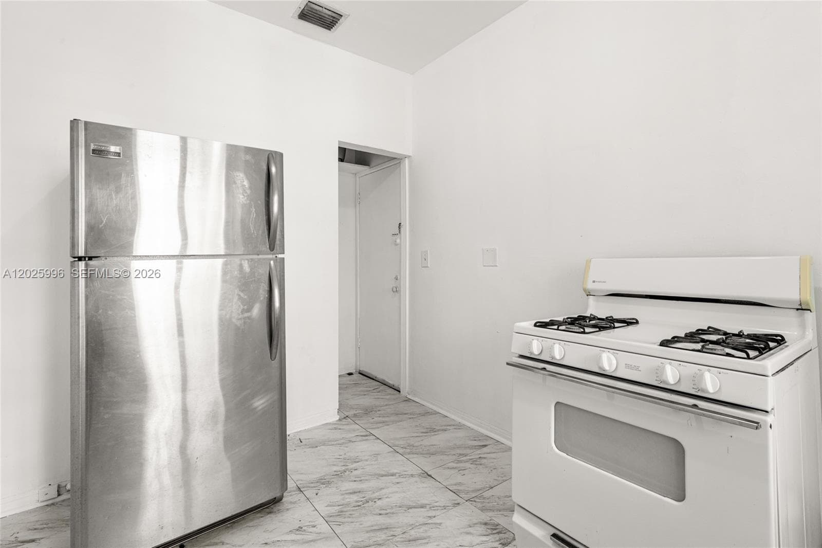1460 E West Ave, Miami Beach FL 33139 — 38