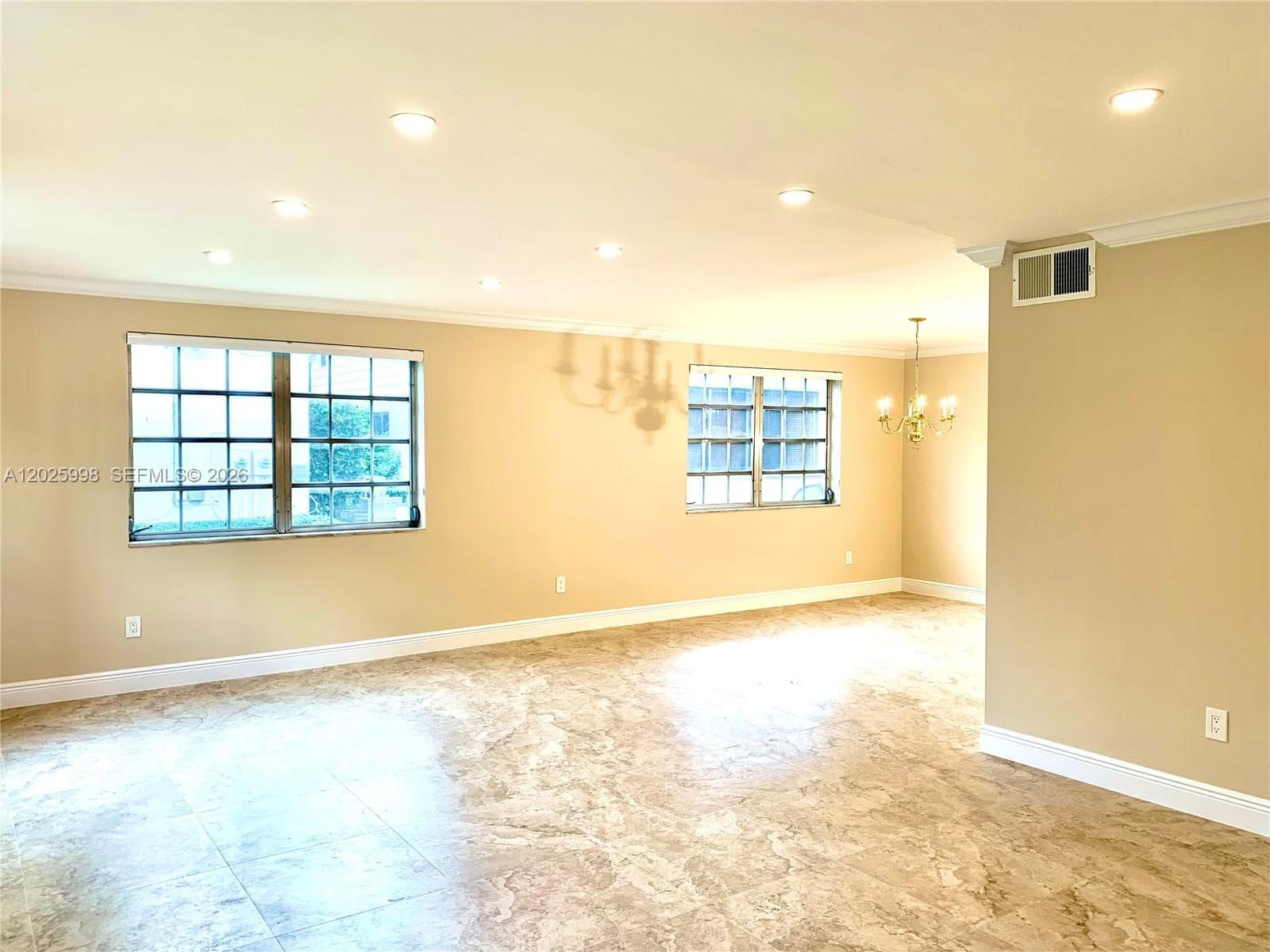 3926 Segovia St # 3926, Coral Gables FL 33134 — 5
