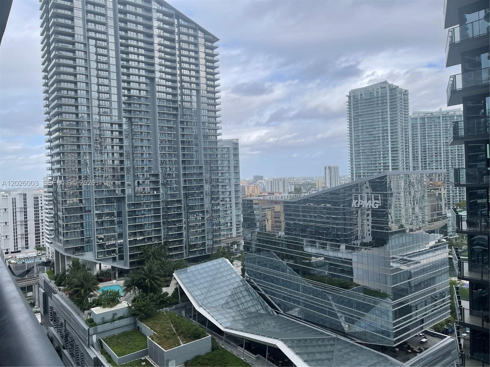 801 S Miami Ave # 2207, Miami FL 33130 — 19