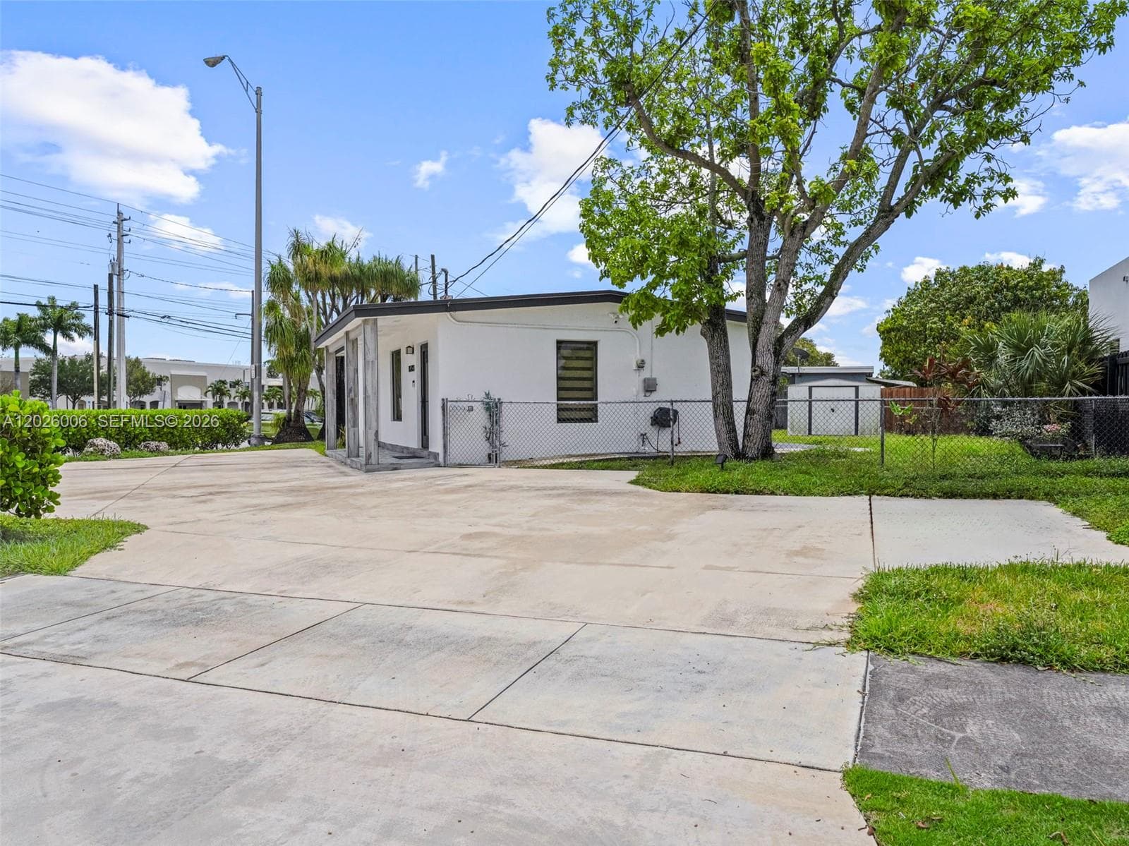 10700 SW 46th St, Miami FL 33165 — 17