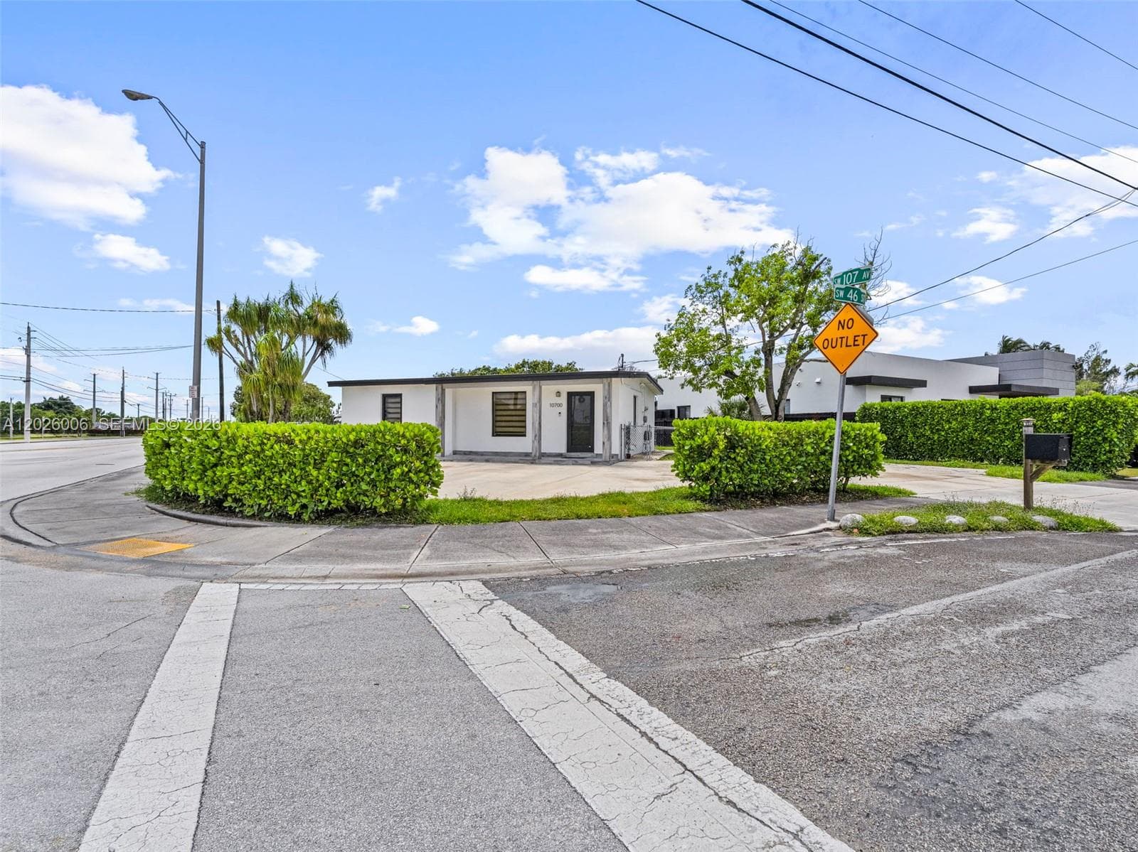 10700 SW 46th St, Miami FL 33165 — 21