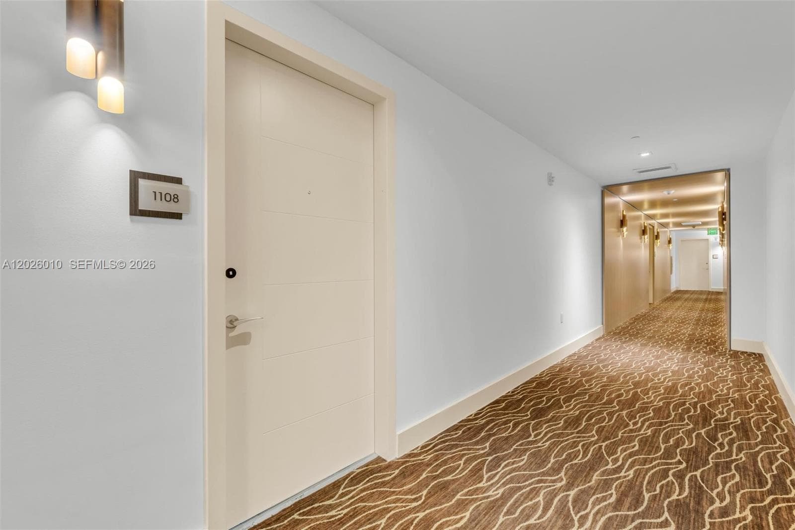 2960 NE 207th St # 1108, Aventura FL 33180 — 2