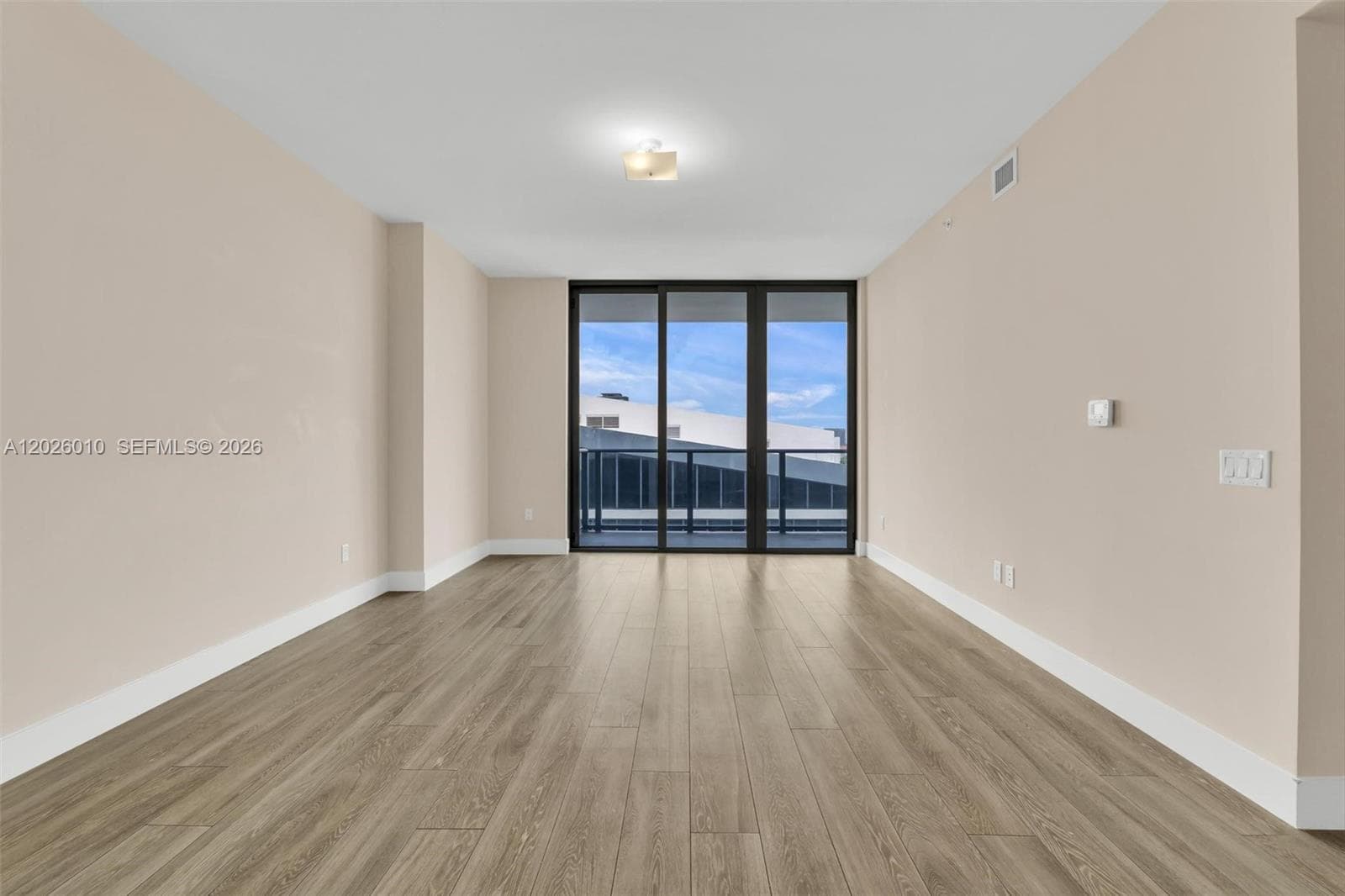2960 NE 207th St # 1108, Aventura FL 33180 — 10