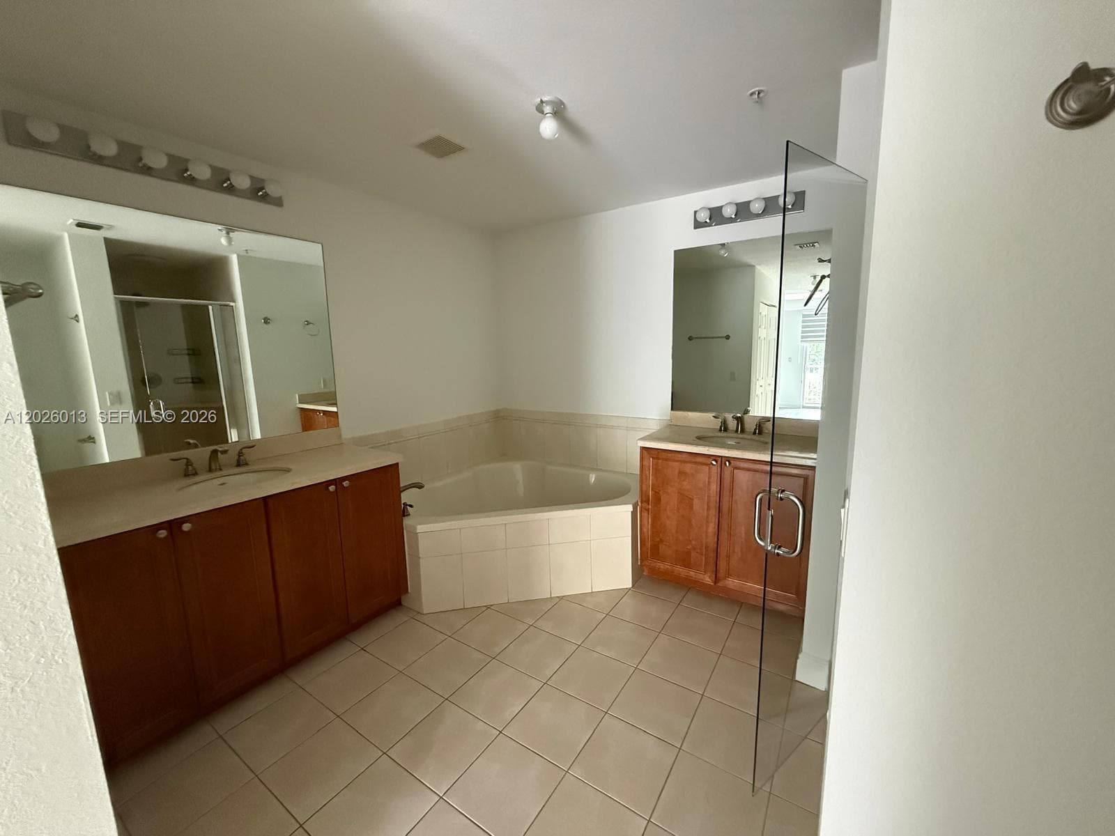 107 Mendoza Ave # 201, Coral Gables FL 33134 — 14