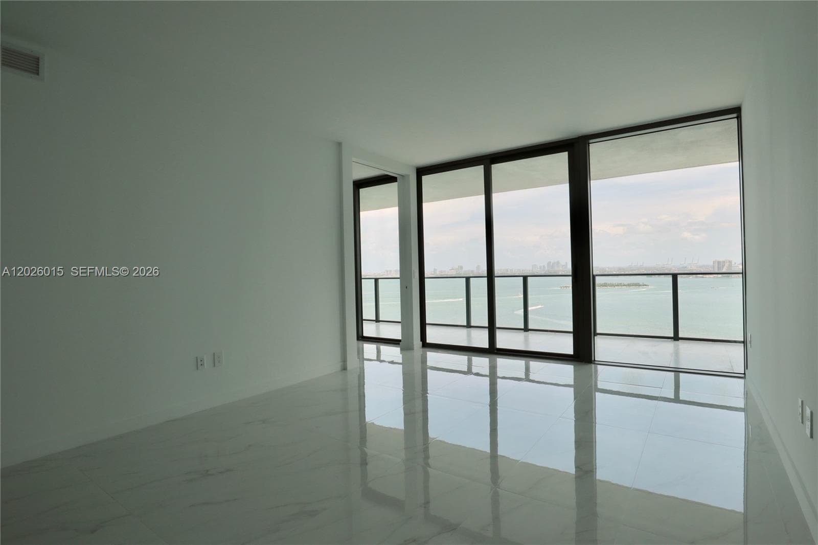 650 NE 32 # 1906, Miami FL 33137 — 13