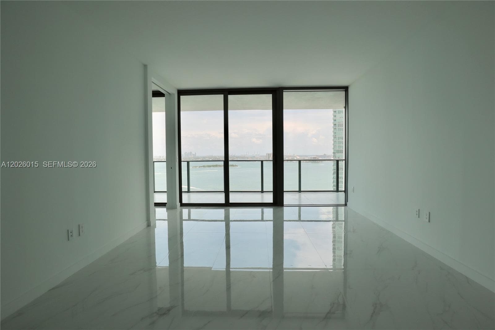 650 NE 32 # 1906, Miami FL 33137 — 9