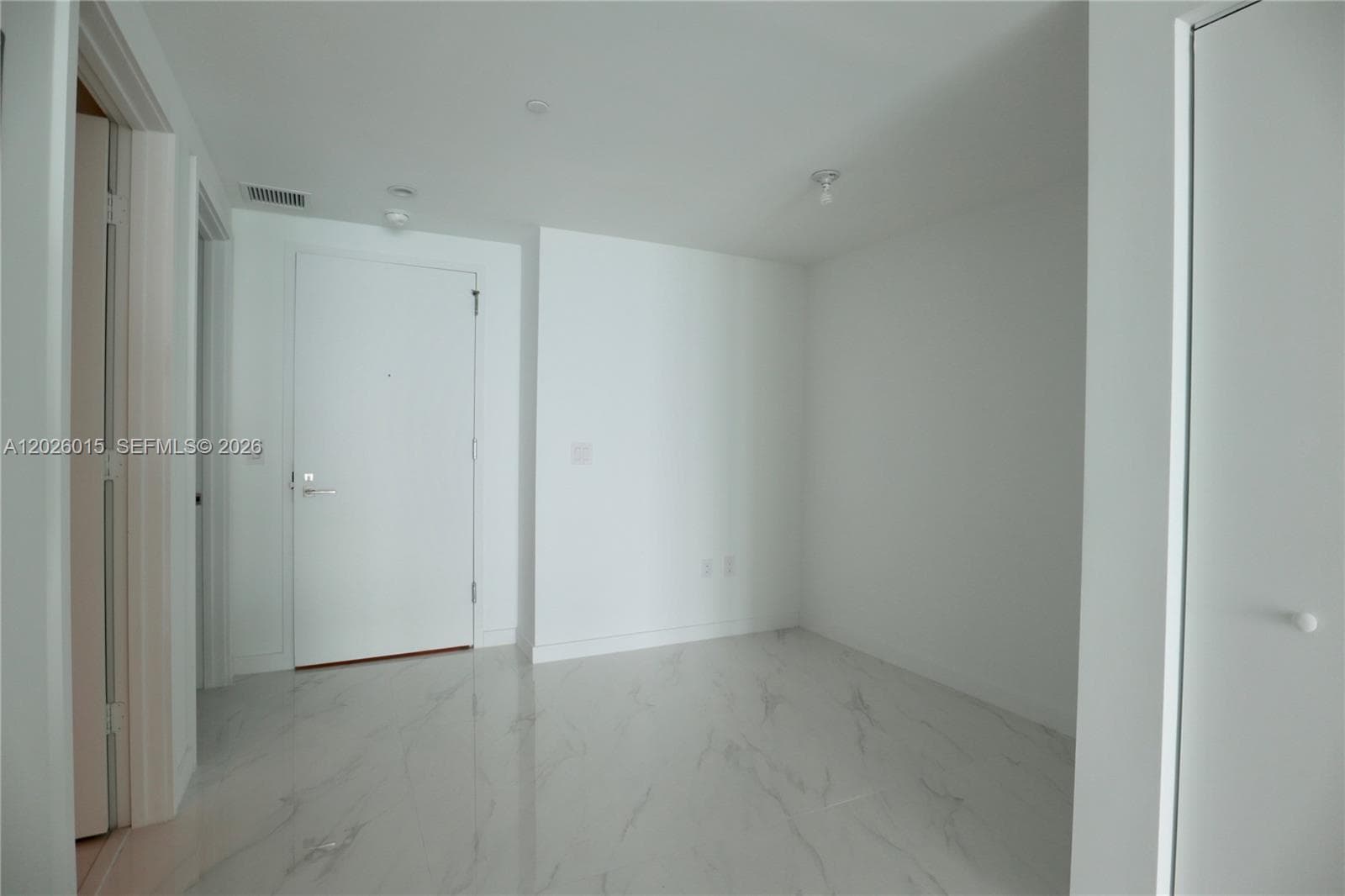 650 NE 32 # 1906, Miami FL 33137 — 19