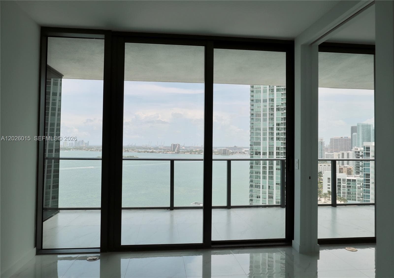 650 NE 32 # 1906, Miami FL 33137 — 4
