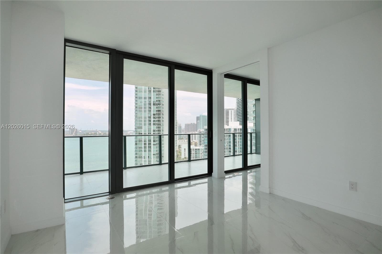 650 NE 32 # 1906, Miami FL 33137 — 21