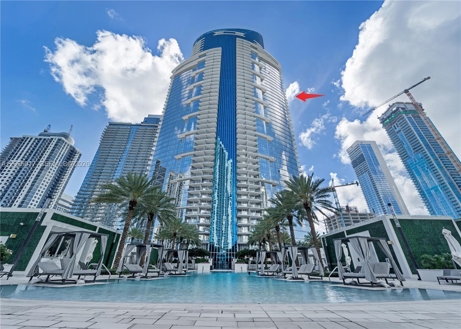 851 NE 1st Ave # 4201, Miami FL 33132 — 120