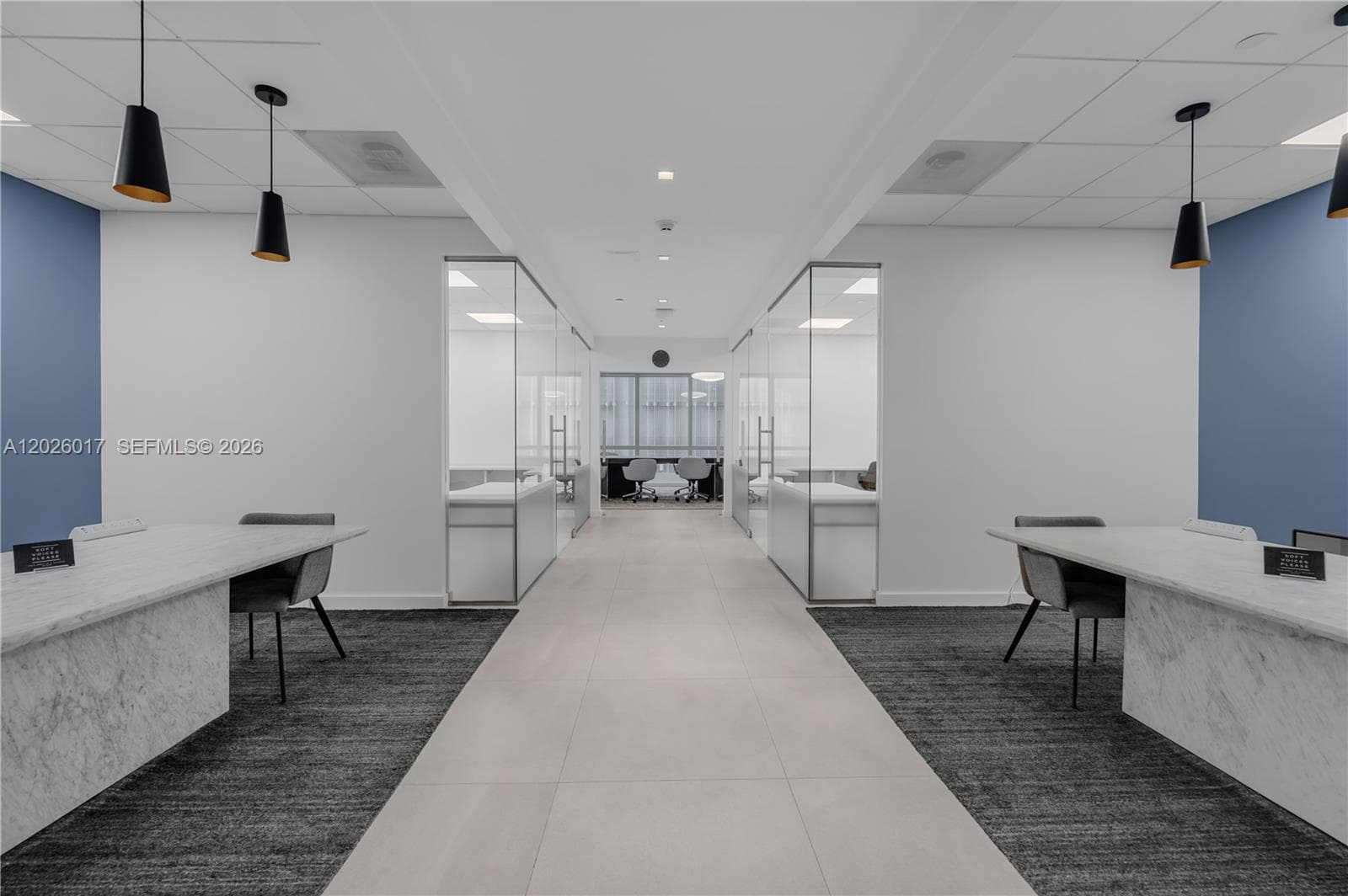 851 NE 1st Ave # 4201, Miami FL 33132 — 128