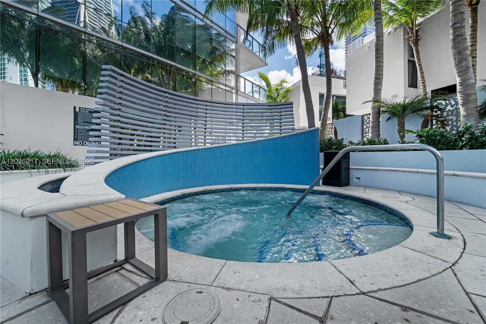 851 NE 1st Ave # 4201, Miami FL 33132 — 108