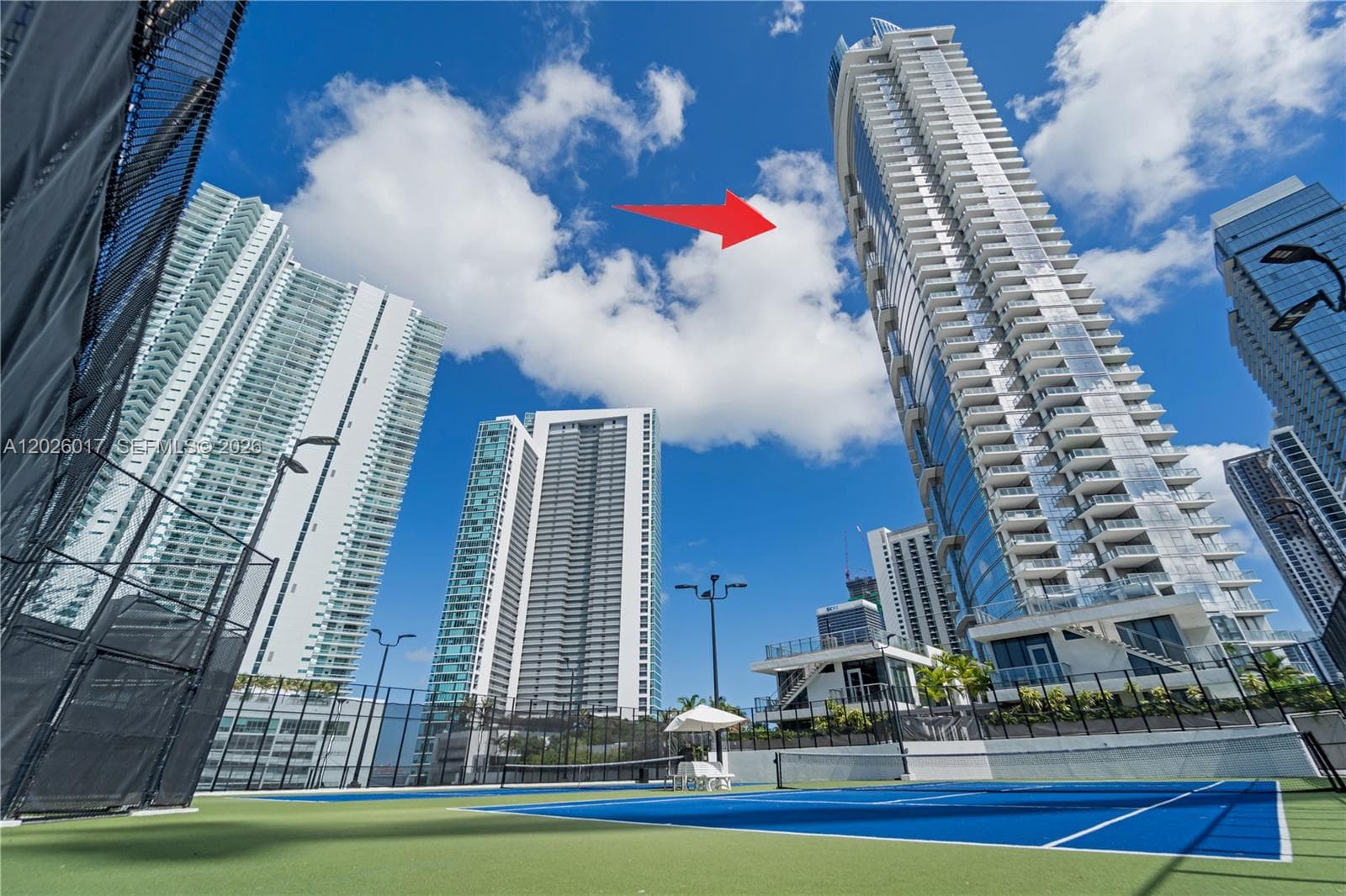 851 NE 1st Ave # 4201, Miami FL 33132 — 110