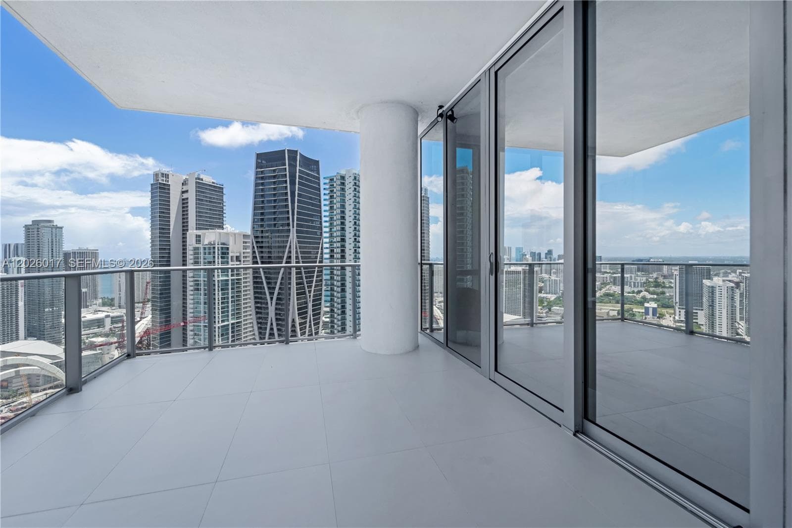 851 NE 1st Ave # 4201, Miami FL 33132 — 57