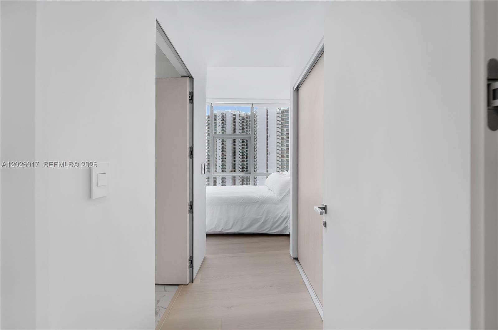 851 NE 1st Ave # 4201, Miami FL 33132 — 22