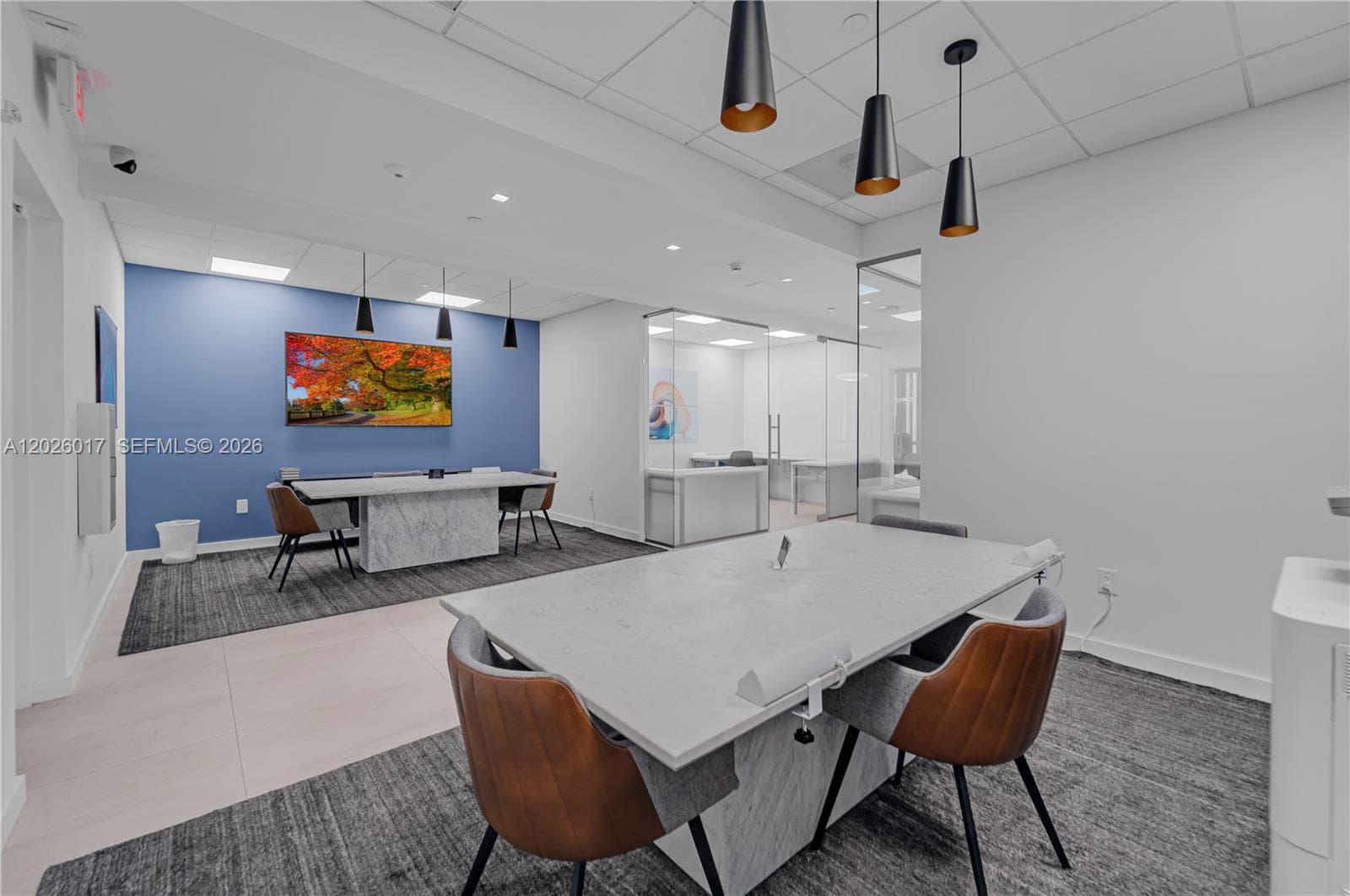 851 NE 1st Ave # 4201, Miami FL 33132 — 129