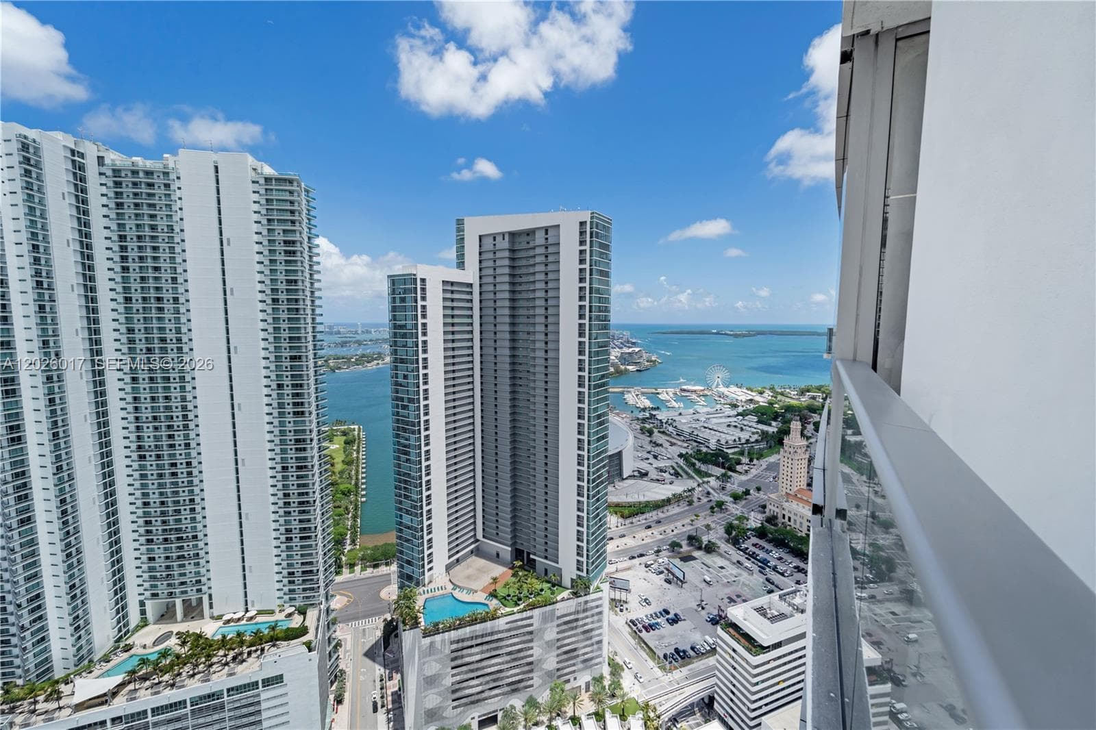 851 NE 1st Ave # 4201, Miami FL 33132 — 66