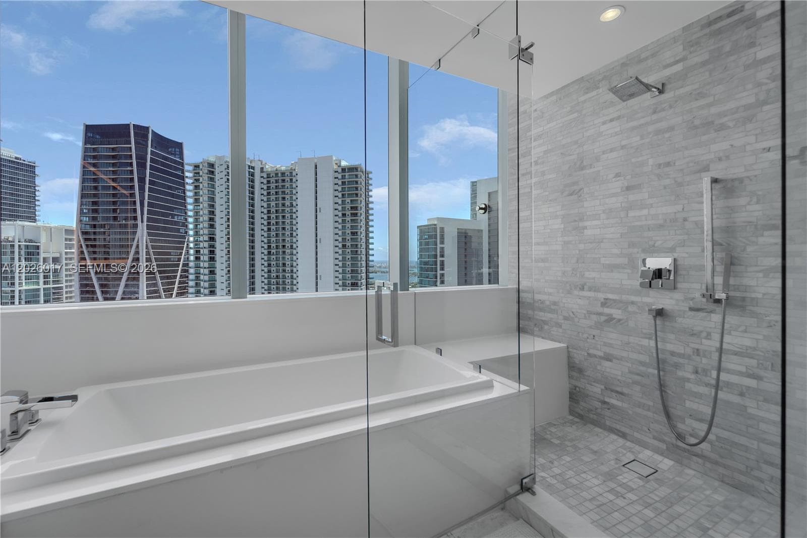 851 NE 1st Ave # 4201, Miami FL 33132 — 79