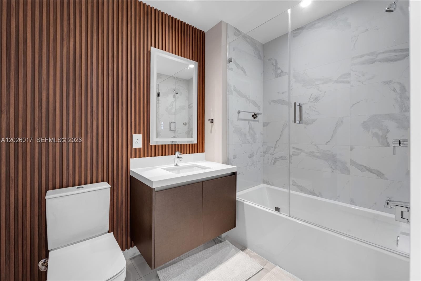 851 NE 1st Ave # 4201, Miami FL 33132 — 14