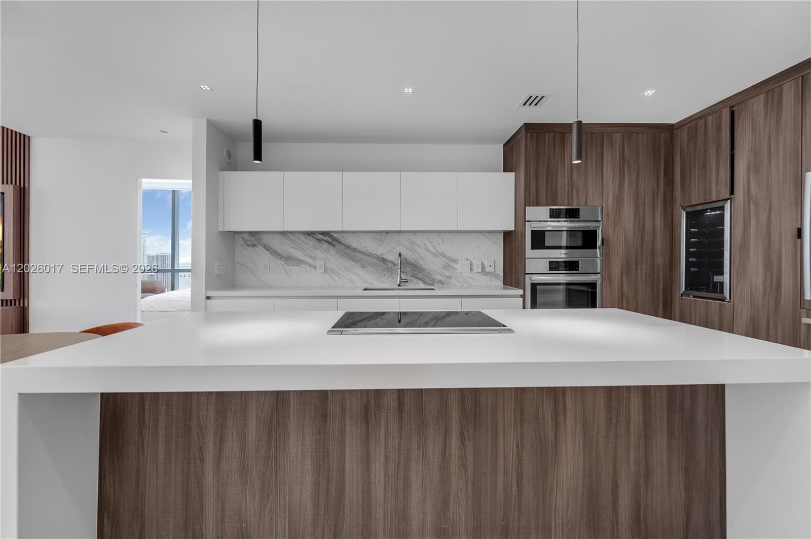 851 NE 1st Ave # 4201, Miami FL 33132 — 41