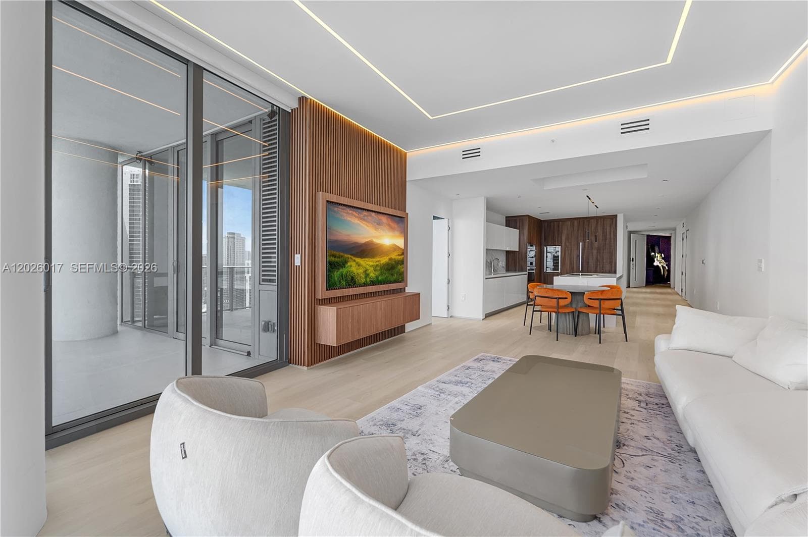 851 NE 1st Ave # 4201, Miami FL 33132 — 55