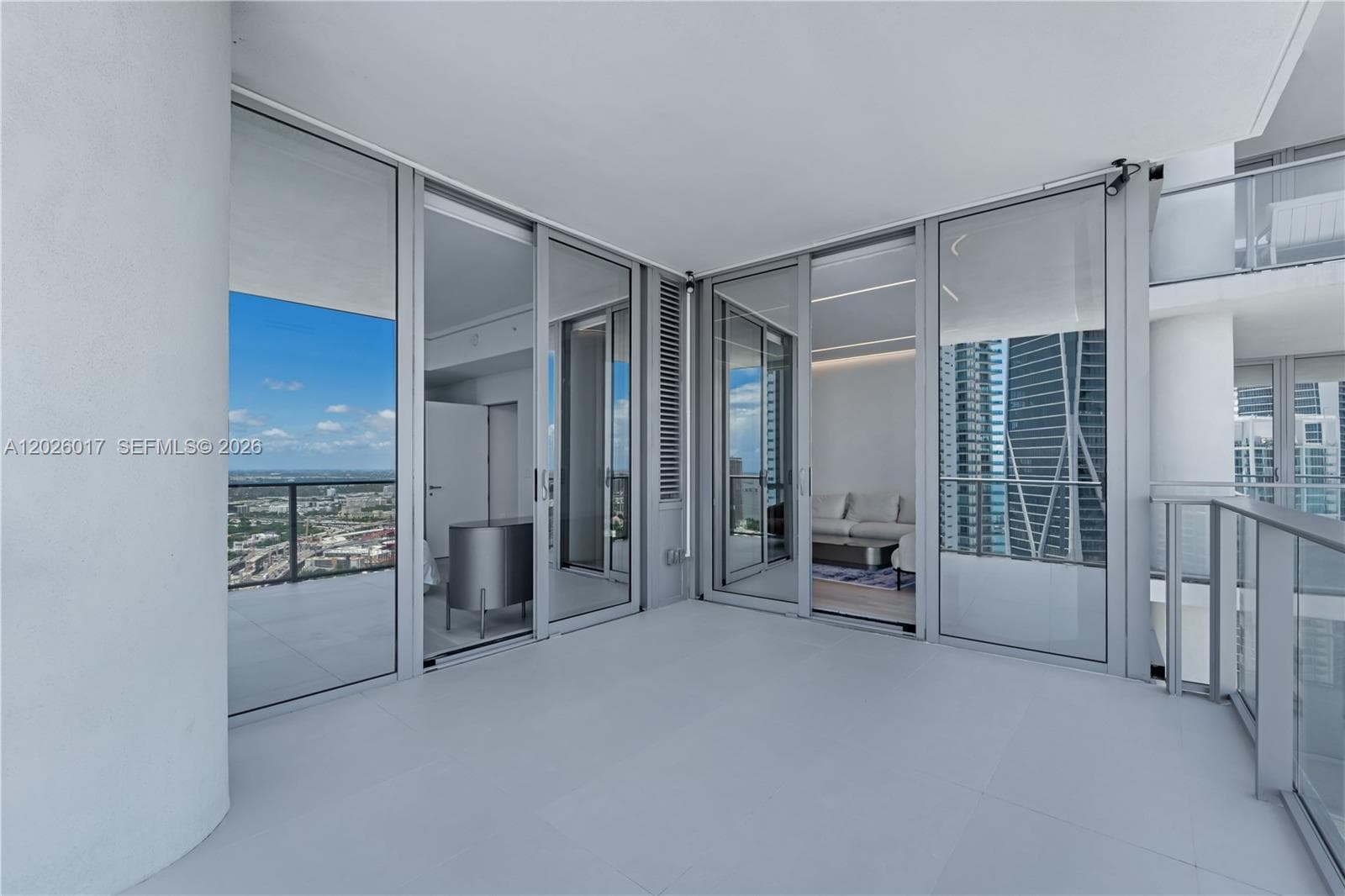 851 NE 1st Ave # 4201, Miami FL 33132 — 59