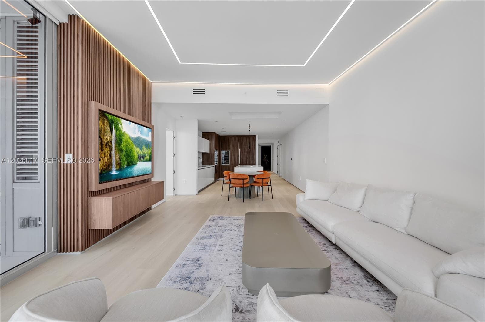 851 NE 1st Ave # 4201, Miami FL 33132 — 54